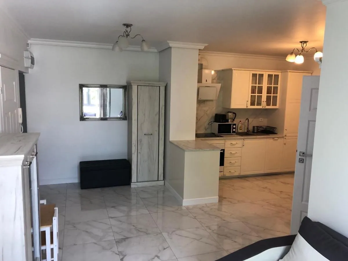 Appartement Apartament Cyprysowa-Lotnisko à Varsovie